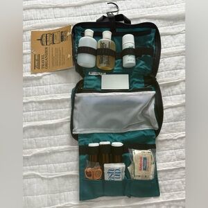 Vintage Eddie Bauer Hanging Travel Organizer